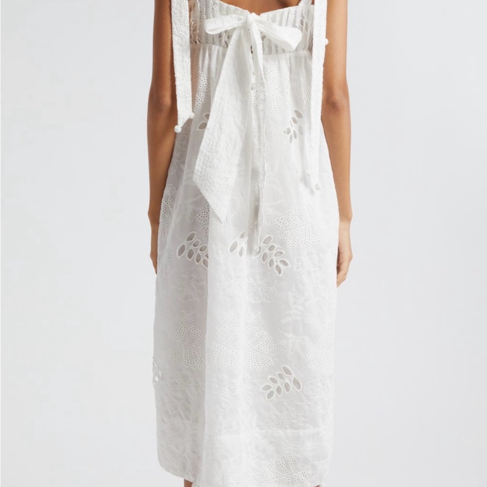 FARM Rio Eyelet Embroidered Midi Dress
FARM Rio - Picture 3 of 8